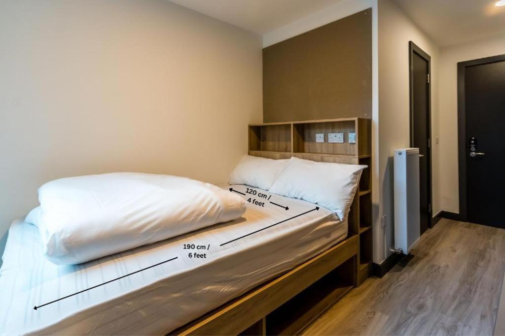 Ferienwohnung Destiny Student - Parkgate (Adults Only) Dublin Exterior foto